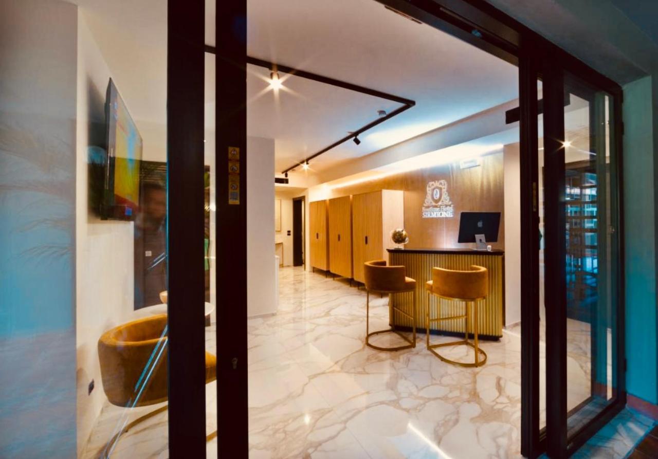 Boutique Hotel Сирмионе Экстерьер фото